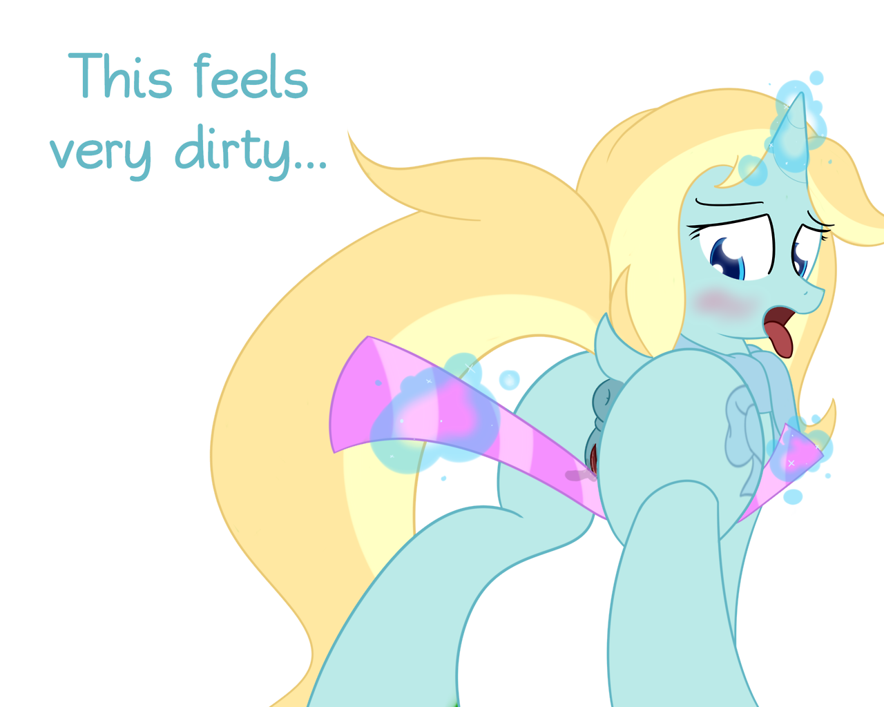 ask-shiver-snow:That’s not what scarves are for. &lt;3