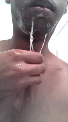 This is how I like my dick sucked!