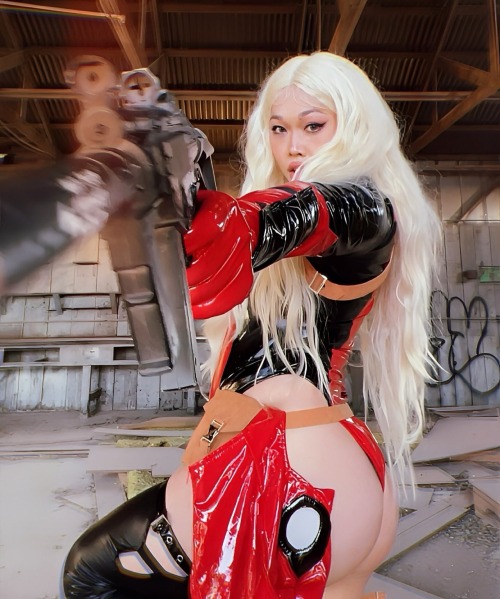Front Or Back, It's Halloween 🎃 And I'm A Deadpool Looking For A Naughty Sissy Slut To Play Wolverine...reblog