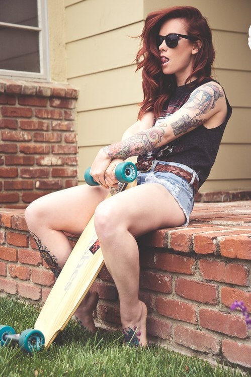 inked-pierced-beautiful:  Follow us at Inked. Pierced. Beautiful.