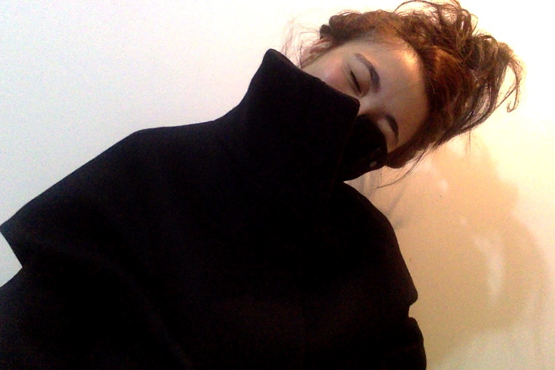 jeou:  this has got to be the best thing ive ever bought lfjsidk i feel very….itachi-poised 