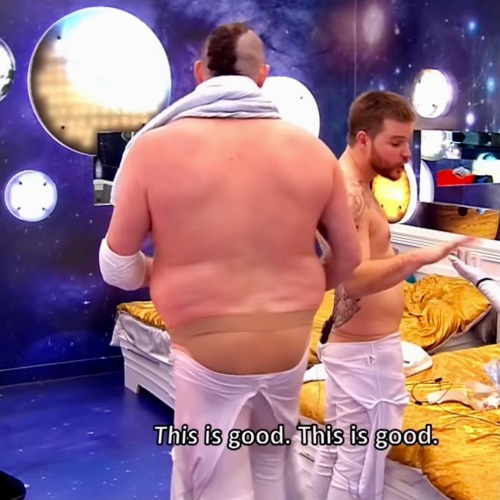 Boxing Athlete Used To Be 190Ibs In 2015, When He Entered This Reality TV Show In 2017 He Was Over 300Ibs.