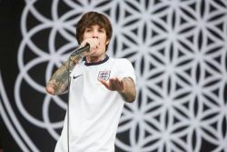 letliveintheend:  ✞ band &amp; tattoo blog here ✞