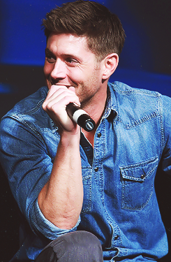 jensensprecioushands:  [x] 