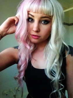 chlochloariadne:  New hair