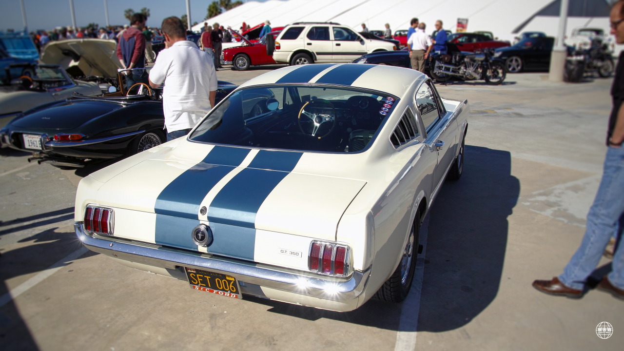 world-on-wheels:  Ford Mustang GT350 Breakfast Club LA Petersen Automotive Museum 