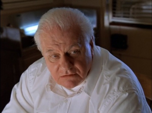 Lakeboat (2000) - Charles Durning as SkippyGive me a moment as thoughts Durning and George Wendt are popping up in my he