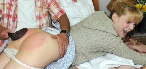 Spanking Aficionardo