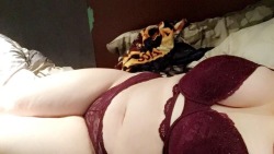 23, female ,    Cuddle with mefuck3rz