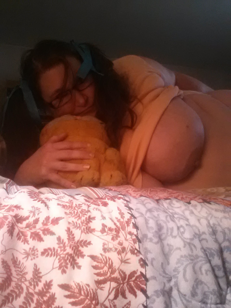 wickedlywenchy:  An oldie but a goody. Doncha wish you were Garfield?