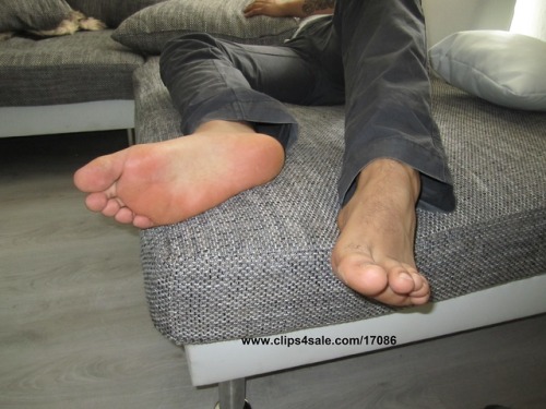 feetman80:  Arab soles