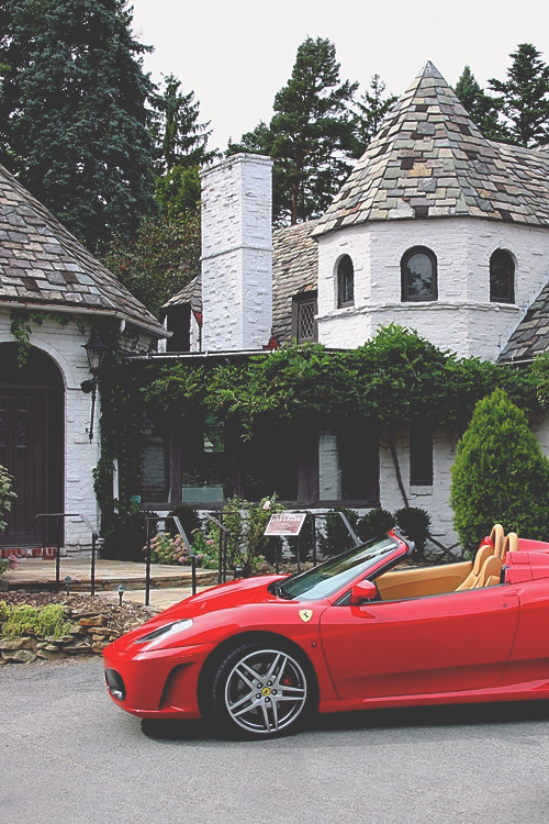 visionarysymphony:  Ferrari