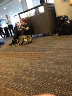 cat4clysmic:I creeped on Ed Sheeran in the airport hELP  peep the yeezys