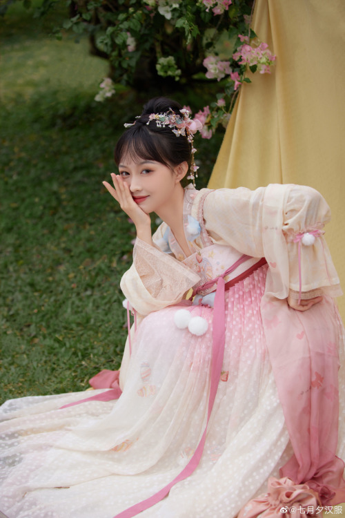 hanfugallery:chinese hanfu by 七月兮