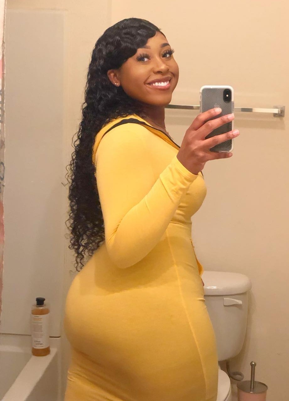 kingjazziedad:  DeliciouslySexy. Gorgy. Curvy. BootiDelicious… Ms AiyoMichelle