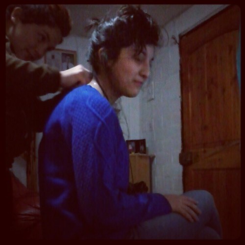 letyourheartwin-deelan:  Las trenzas cool que me hacen ;B  mi polola creyéndose nigga *-* es más linda <3