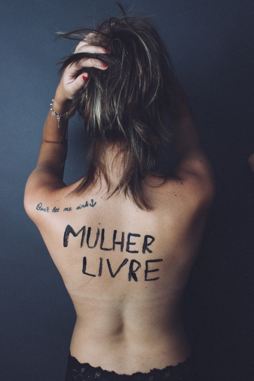 "Pro meu corpo ficar odara..."
