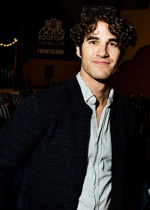 michael-arden:    Darren Criss Holds Acoustic Performance at Rooftop Cinema Club