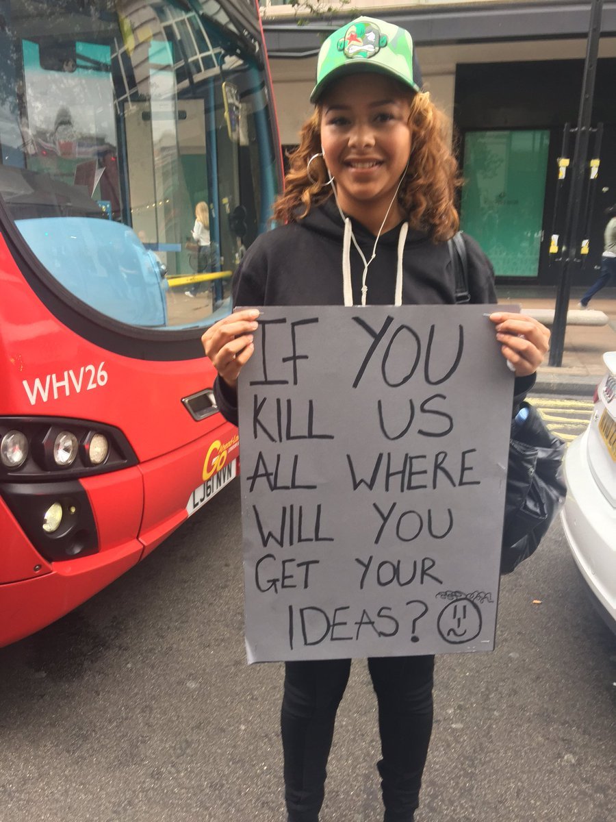 theproblackgirl:  sunsetsareforsuicides:  theproblackgirl:    What the actual fuck?