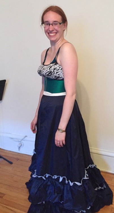 privatepenne: the-fisher-queen: IT CAME!!!!!!! The lovely dress that privatepenne made for me has ar