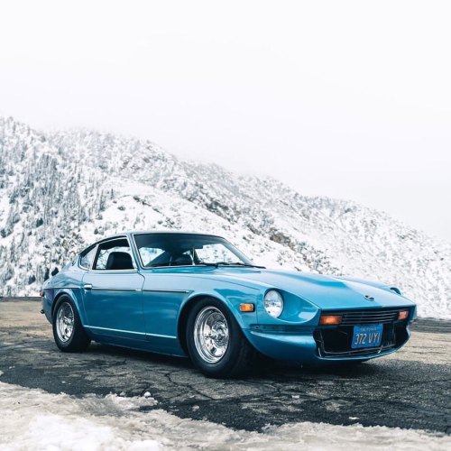 oldjapanesecars: Datsun 280Z ❄️ @ruben_s30z @samxrojas @superstreet @drivestylestore . . #superstree