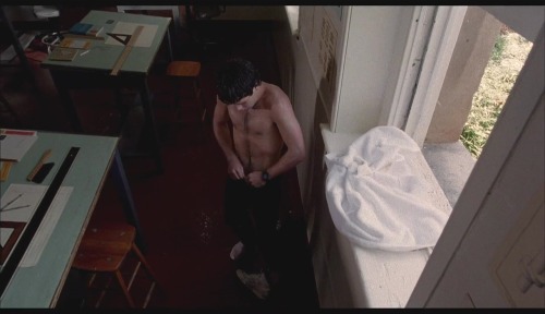auscap:  Sean Astin - Toy Soldiers 