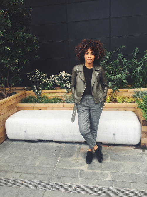 blackfashion:Natascha, 24, Londonblog: https://mixedsisters.wordpress.com/2015/12/17/mixedsisters-re