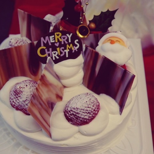 Merry Christmas クリスマスケーキの試食です。#cakes #merrychristmas #sweets #lovejapan