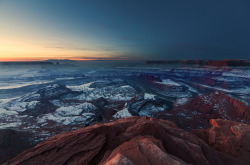 utah-love:  Sunrise at Dead Horse Point (by