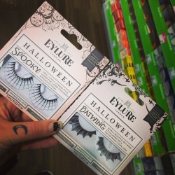 thecadaver:  gothiccharmschool:  olive-elf:  Totally buying these ^_^ #halloween  Self, no. You do not wear the false eyelashes that you already own. You do not need OMG ADORABLE BATWING STYLED EYELASHES!  Bat lashes!!!!