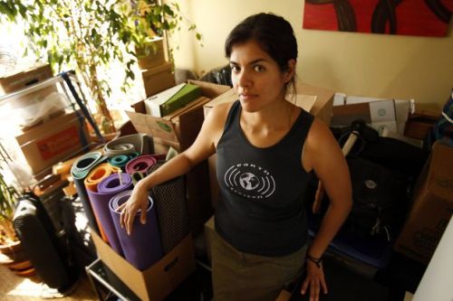City employees say they can’t afford to live in S.F. | SF Gate
Claudia Flores has had to move twice since October when landlords nearly doubled her rent in San Francisco. Now she’s crashing with friends and trusting a space will open up in another...