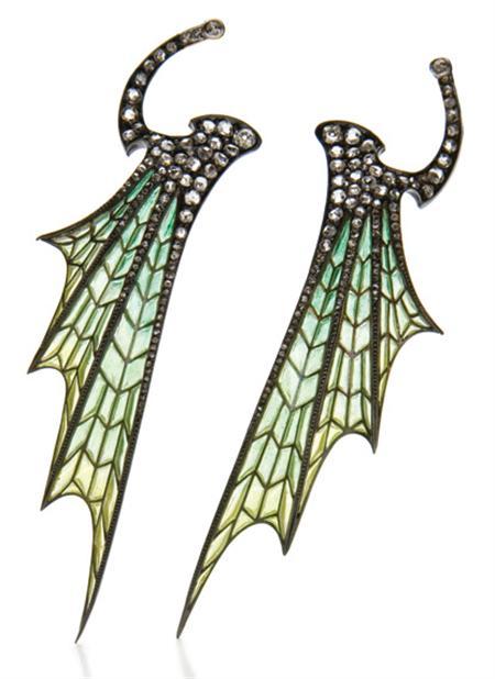 treasures-and-beauty:Rene Lalique plique-a-jour enamel bat wing earrings