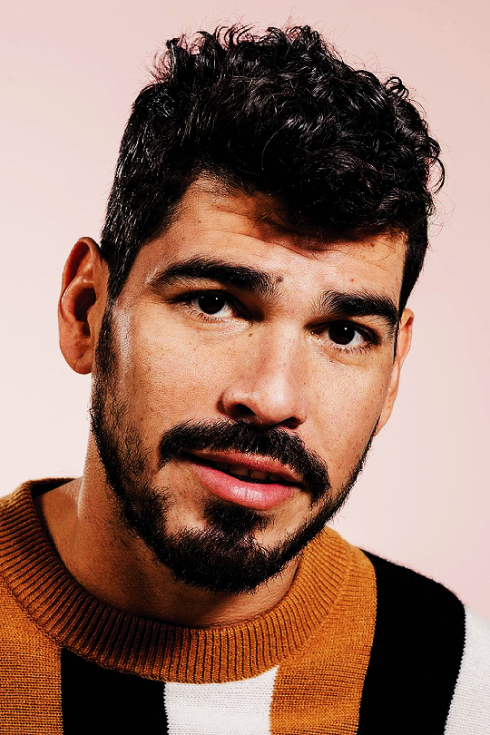 raulcastillosource:  Raúl Castillo for Essential Hommes Magazine Winter 2018 Issue.📸