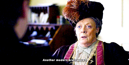 bogglebabbles: wheel-of-fish: rienerose: atdownton: Dowager Countess vs. chairs. Maggie Smith is a d