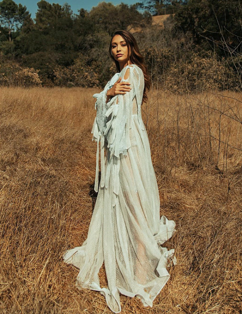 daily-hundred:LINDSEY MORGAN photographed by Rebecca Karta for Grumpy Magazine (2018)