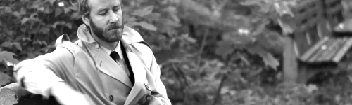 awesome-totally-genius:  8 reasons why we love Matt Berninger 