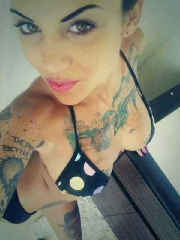 bikinibikinibabes:  Follow more hotties like me at BikiniBikiniBabes.tumblr.com