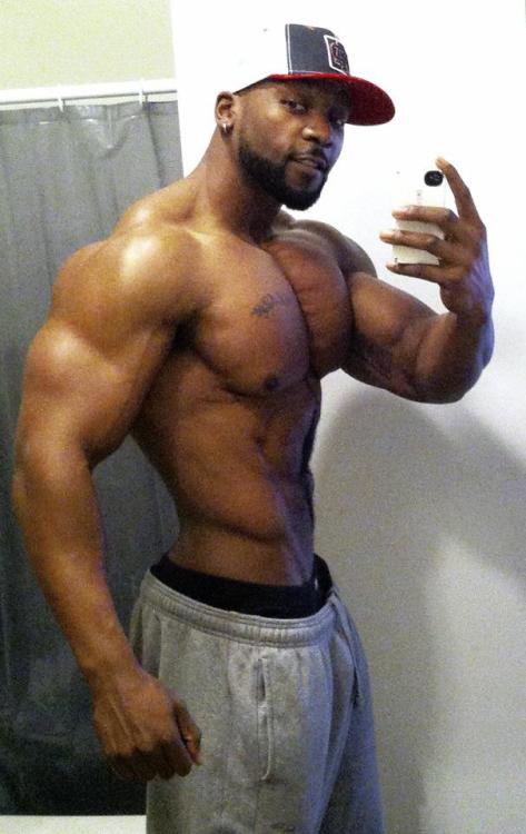 Porn Pics blackmalefreaks:  wisottertail:  i’ve posted