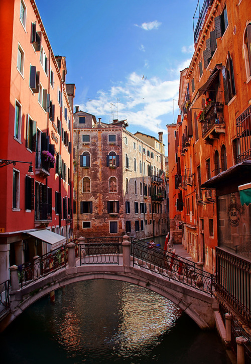 allthingseurope: Venice, Italy (by TOTORORO.RORO)