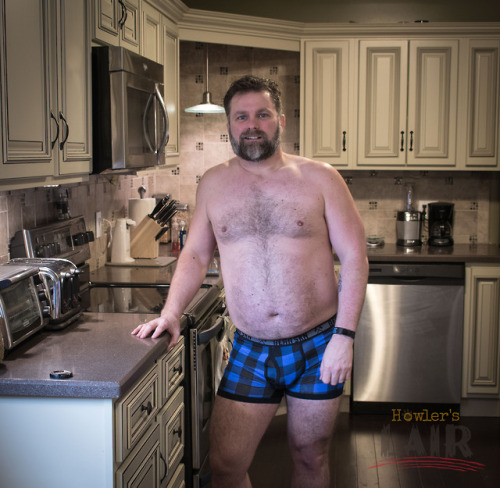 howlerslair:Tummy Tuesday cooking me some breakfast in my @bearskn underwear @howlerslair is my new 