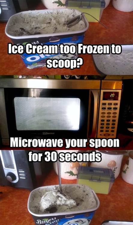 newagenotebook: timmy-tech: Works every time.. :)  DO NOT MICROWAVE SPOONS MOST WILL CONDUCT EL