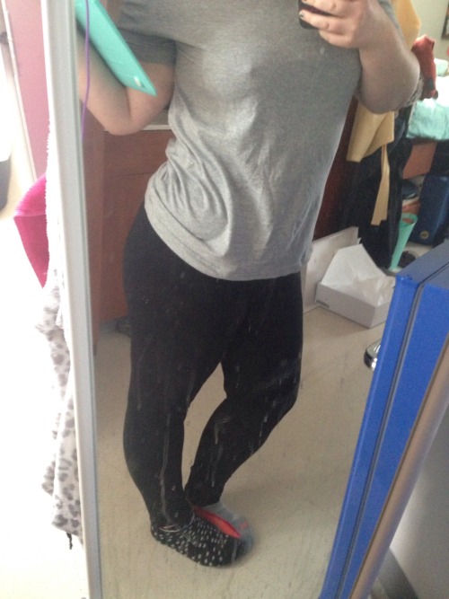 ablackholeandemptysoul:  Fuck Ya social norms - no bra Thursday