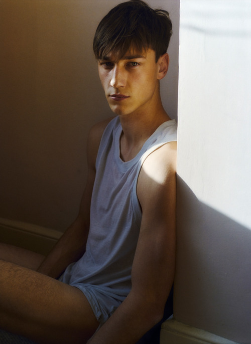 gonevirile:  Harvey James by Yann Faucher for SSAW Magazine