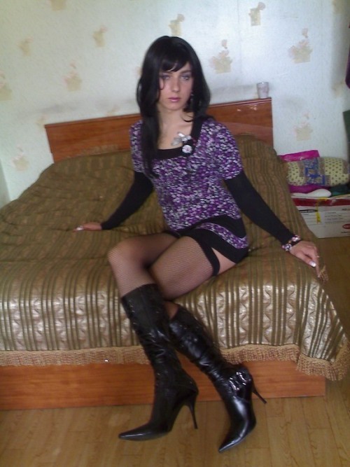 http://prettycd.tumblr.com/post/118013916944