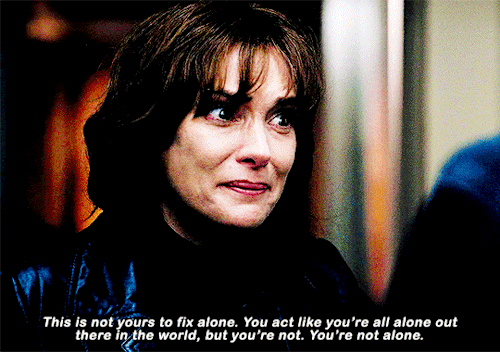 TOP 5/10 CHARACTERS PER SHOW (as Voted By My Followers) Stranger Things Edition#3. Joyce Byers Portrayed