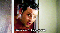 serenaswaldorf: guys being protective » Alex over Meredith