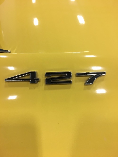 Here’s a bright, “Daytona Yellow” 1969 C3 Stingray to start our Monday. This girl has a factory 427 