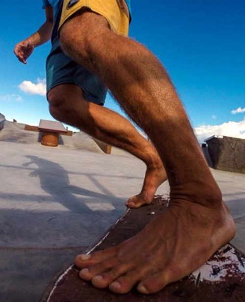 achillesheelart:  The feet of surfer Shane Dorian. Amazeballs.