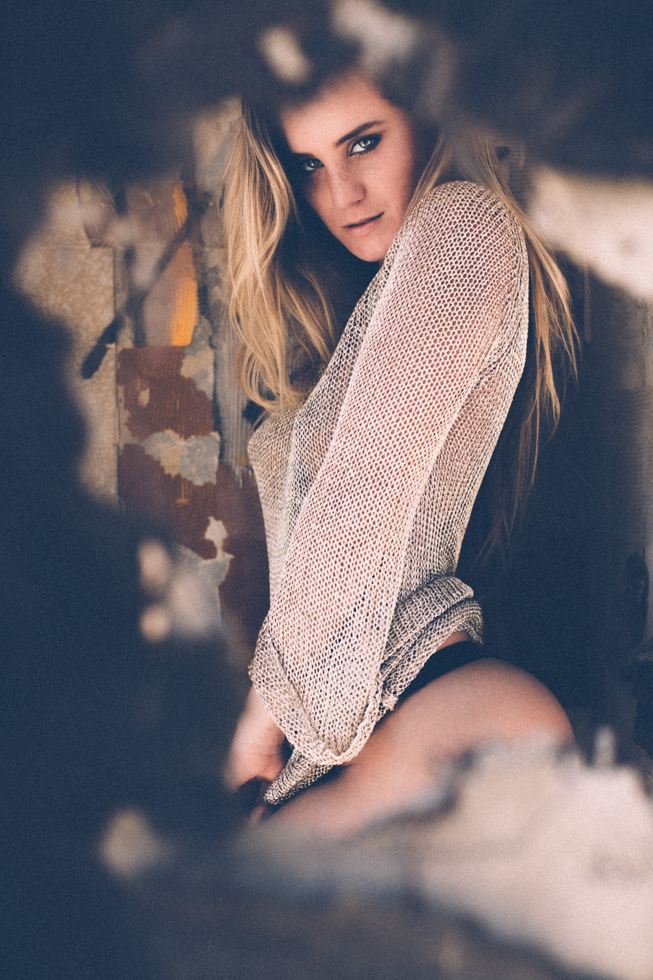 christianflorin:  Peep HoleDrew Kainalu