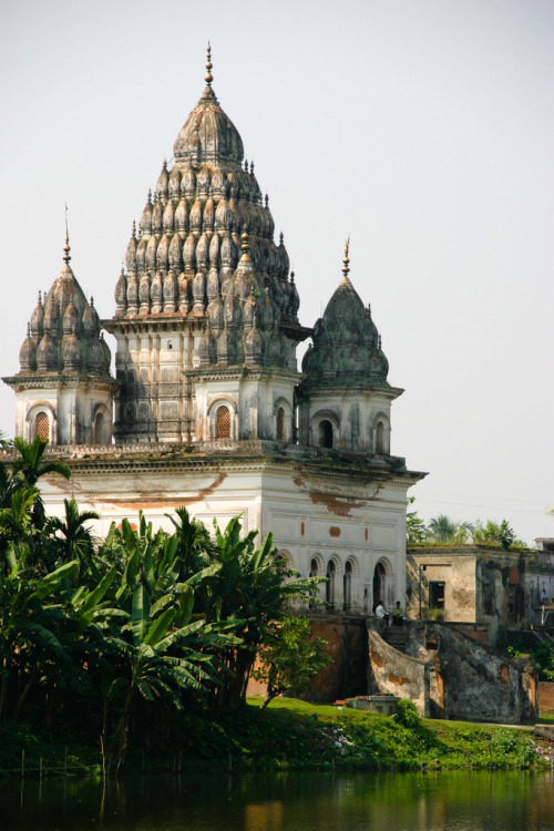 westeastsouthnorth: Puthia, Bangladesh